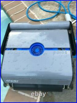 AIPER HJ 2052 Automatic Robotic Pool Cleaner Tangle-Free Swivel Cord DEMO