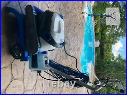 Dolphin S200 automatic pool robotic cleaner