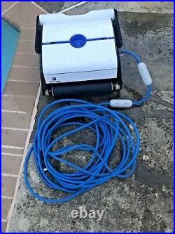 PAXCESS Automatic Pool Cleaner Robotic In-Ground/Above Wall Climber Demo