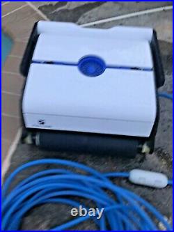 PAXCESS Automatic Pool Cleaner Robotic In-Ground/Above Wall Climber Demo